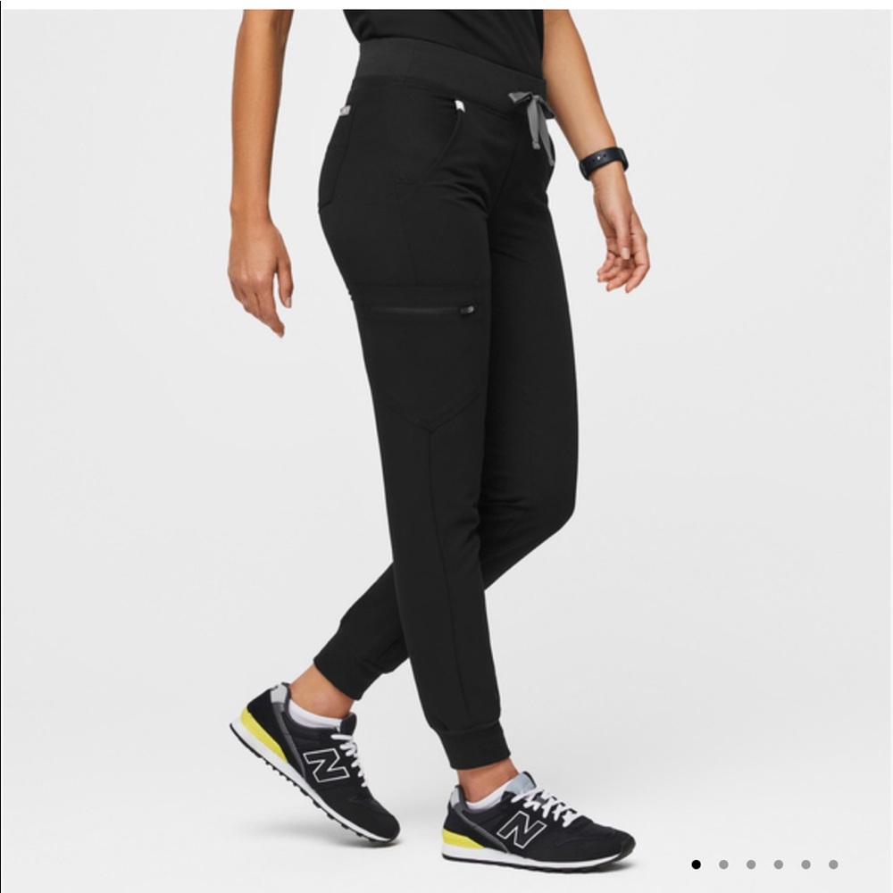 Figs Black Zamora Jogger Scrub Large Petite